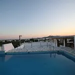 Mare Naxia