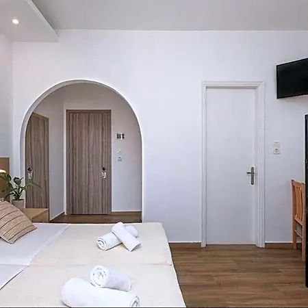 Mare Naxia Otel