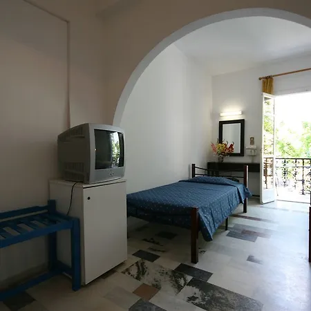 Mare Naxia Otel